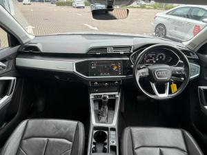Audi Q3 35 Tfsi S Tronic - Image 24