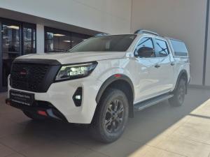 Nissan Navara 2.5DDTI PRO-4X 4X4 automatic D/C - Image 10