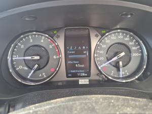 Toyota Hilux 2.4 GD-6 Raider 4X4D/C - Image 11