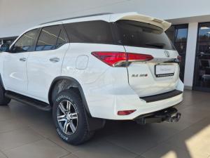 Toyota Fortuner 2.4GD-6 Raised Body automatic - Image 8