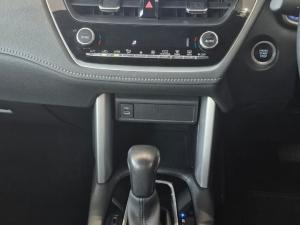 Toyota Corolla Cross 1.8 XS - Image 13