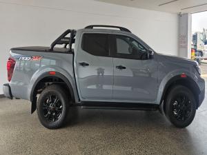 Nissan Navara 2.5DDTI PRO-2X automatic D/C - Image 3