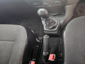 Nissan NP200 1.6 Safety PackS/C - Image 10