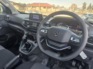 Peugeot Landtrek 1.9D ProfessionalS/C - Image 24