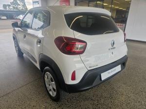 Renault Kwid 1.0 Dynamique 5-Door - Image 2