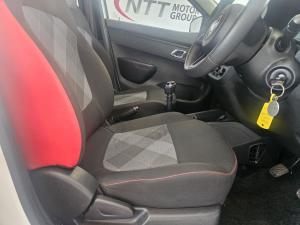 Renault Kwid 1.0 Dynamique 5-Door - Image 6