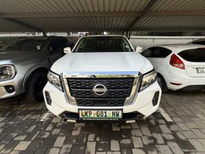 Nissan Navara 2.5DDTI LE/LE Plus automatic D/C - Image 4
