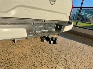 Nissan Navara 2.5D LE 4X2 automatic D/C - Image 10