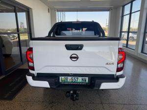 Nissan Navara 2.5DDTI PRO-4X 4X4 automatic D/C - Image 5