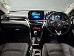 Toyota Urban Cruiser 1.5 XR automatic - Image 6