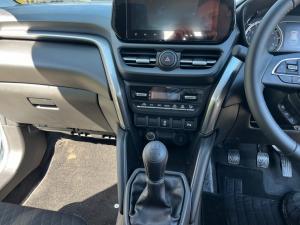 Toyota Urban Cruiser 1.5 XR - Image 12