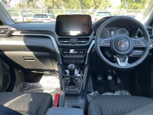 Toyota Urban Cruiser 1.5 XR - Image 6