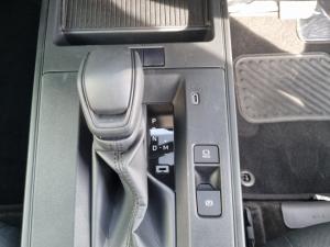 Toyota Corolla Cross 1.8 Xi - Image 12
