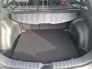Toyota Corolla Cross 1.8 Xi - Image 19