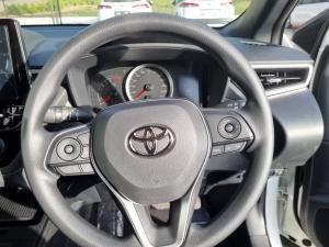 Toyota Corolla Cross 1.8 Xi - Image 8