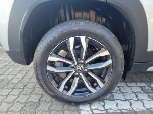 Toyota Starlet Cross 1.5XR - Image 19