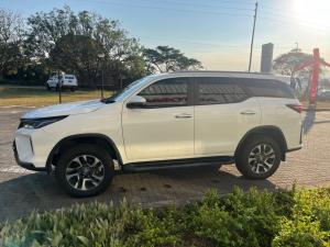 Toyota Fortuner 2.4GD-6 Raised Body automatic - Image 24