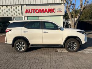 Toyota Fortuner 2.4GD-6 Raised Body automatic - Image 3