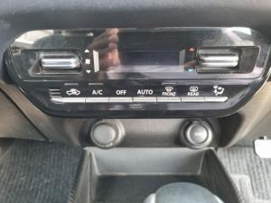 Toyota Starlet 1.5 Xs automatic - Image 17