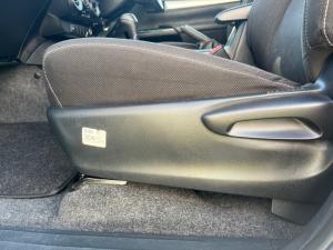 Toyota Hilux 2.4 GD-6 Raider 4X4 automaticD/C - Image 19
