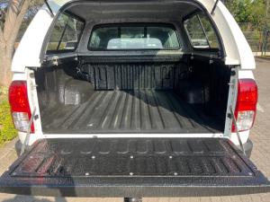 Toyota Hilux 2.4 GD-6 Raider 4X4 automaticD/C - Image 20