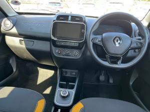 Renault Kwid 1.0 Climber 5-Door AMT - Image 6