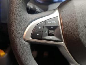Nissan Magnite 1.0 Visia - Image 9