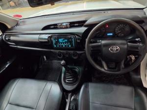 Toyota Hilux 2.4 GDP/U Single Cab - Image 6