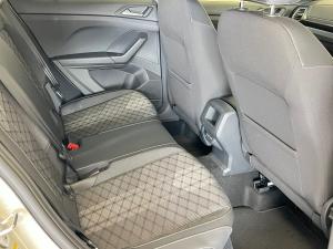 Volkswagen T-CROSS 1.0 TSI R-LINE DSG - Image 10