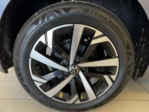 Volkswagen Polo 1.0 TSI Life - Image 11