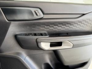 Ford Ranger 2.0D BI-TURBO XLT HR automatic D/C - Image 11