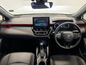 Toyota Corolla Cross 1.8 GR-S - Image 6