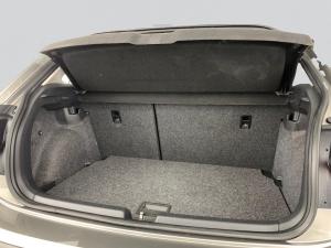 Volkswagen Polo 1.0 TSI Comfortline DSG - Image 20