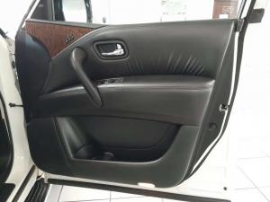 Nissan Patrol 5.6 V8 LE Premium - Image 14