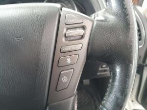 Nissan Patrol 5.6 V8 LE Premium - Image 16