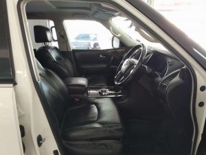 Nissan Patrol 5.6 V8 LE Premium - Image 17