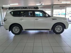 Nissan Patrol 5.6 V8 LE Premium - Image 6
