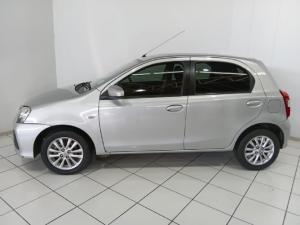 Toyota Etios hatch 1.5 Sprint - Image 6