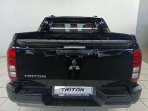 Mitsubishi Triton 2.4DI-D Bi-Turbo double cab 4x4 - Image 5