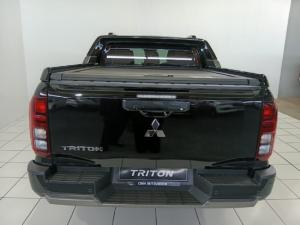 Mitsubishi Triton 2.4DI-D Bi-Turbo double cab 4x4 - Image 5