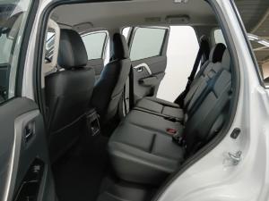 Mitsubishi Pajero Sport 2.4DI-D 4x4 - Image 8