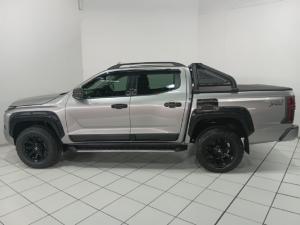 Mitsubishi Triton 2.4DI-D double cab Xtreme 4x4 - Image 3