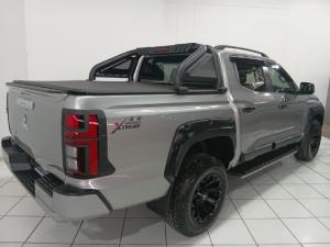 Mitsubishi Triton 2.4DI-D double cab Xtreme 4x4 - Image 4