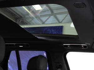 Land Rover Range Rover P530 HSE - Image 16
