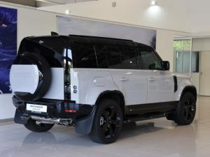 Land Rover Defender 110 P425 X-Dynamic HSE - Image 6