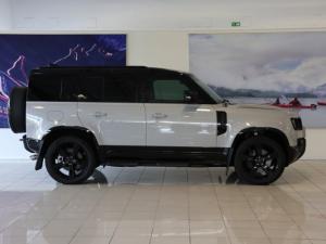 Land Rover Defender 110 P425 X-Dynamic HSE - Image 7