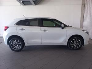Suzuki Baleno 1.5 GLX auto - Image 9