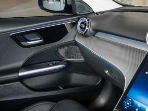 Mercedes-Benz C-Class C220d Avantgarde - Image 18