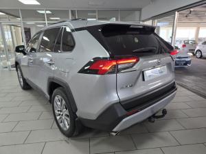 Toyota RAV4 2.0 VX - Image 4