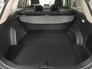 Toyota RAV4 2.0 VX - Image 8